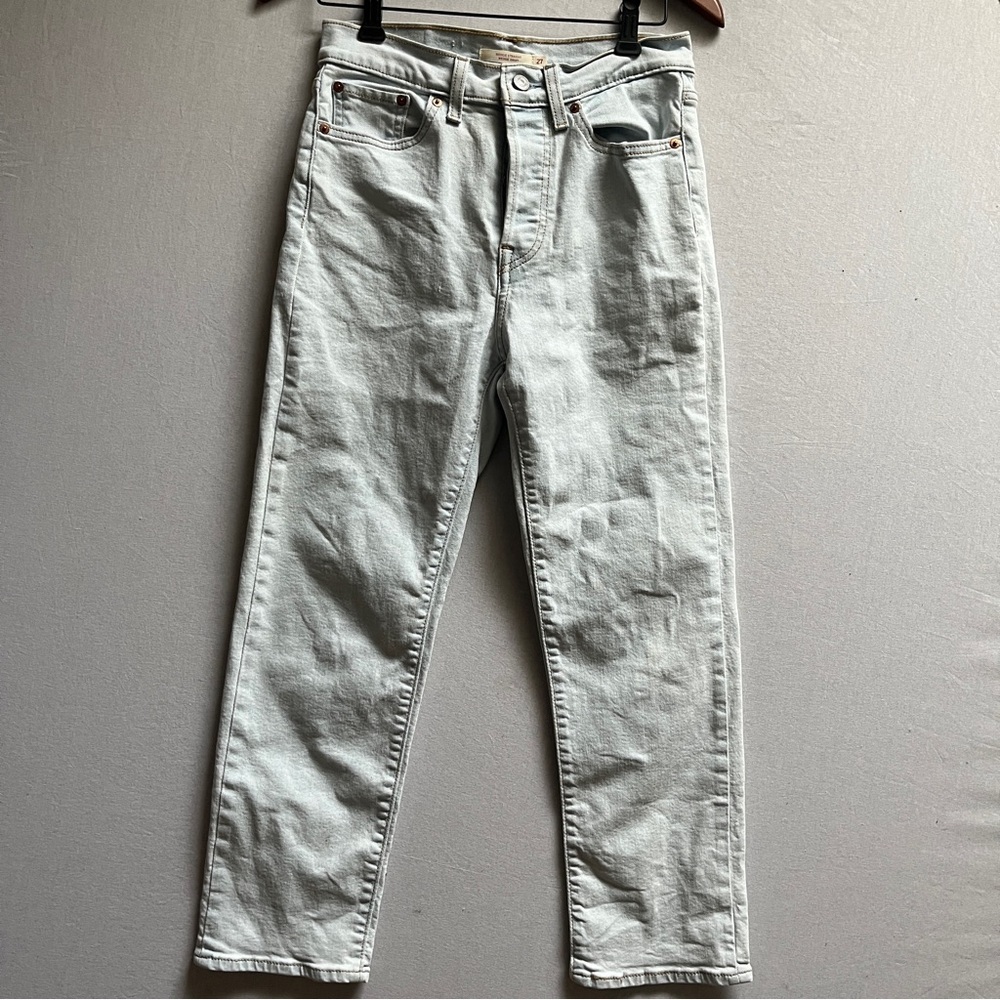 Levi's Wedgie High Waisted Button Fly Jeans Sz 27